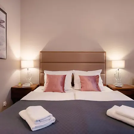 Old Town Apart-hotel