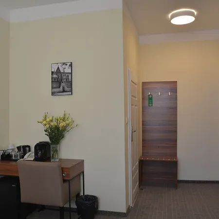 Old Town Apartahotel 3*
