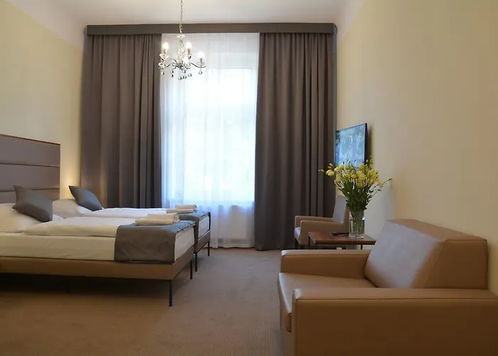 Aparthotel Old Town 3*