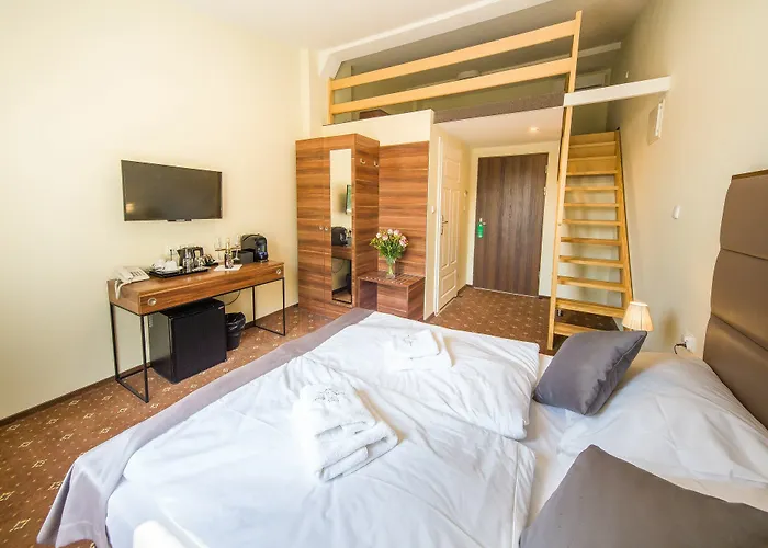 Aparthotel Old Town 3*