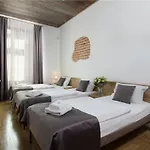 Old Town Apartahotel Cracovia