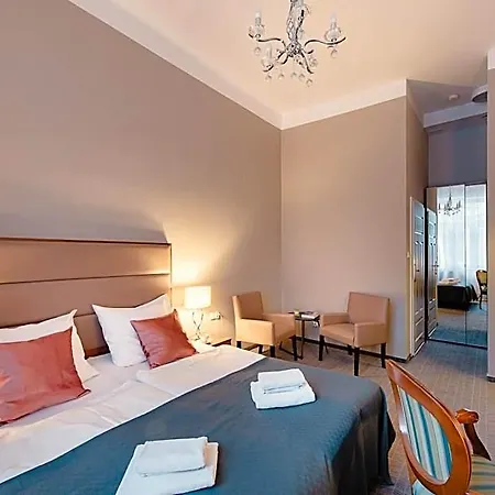 아파트호텔 Old Town 4*