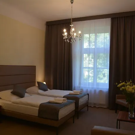 Aparthotel Old Town 3*